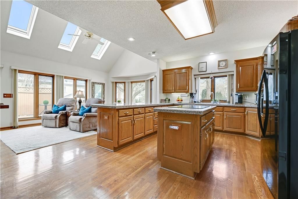 3204 W 129th Street — photo 16