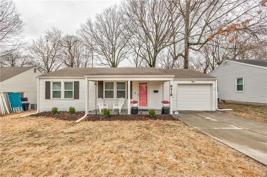 8418 Summit Street — photo 4