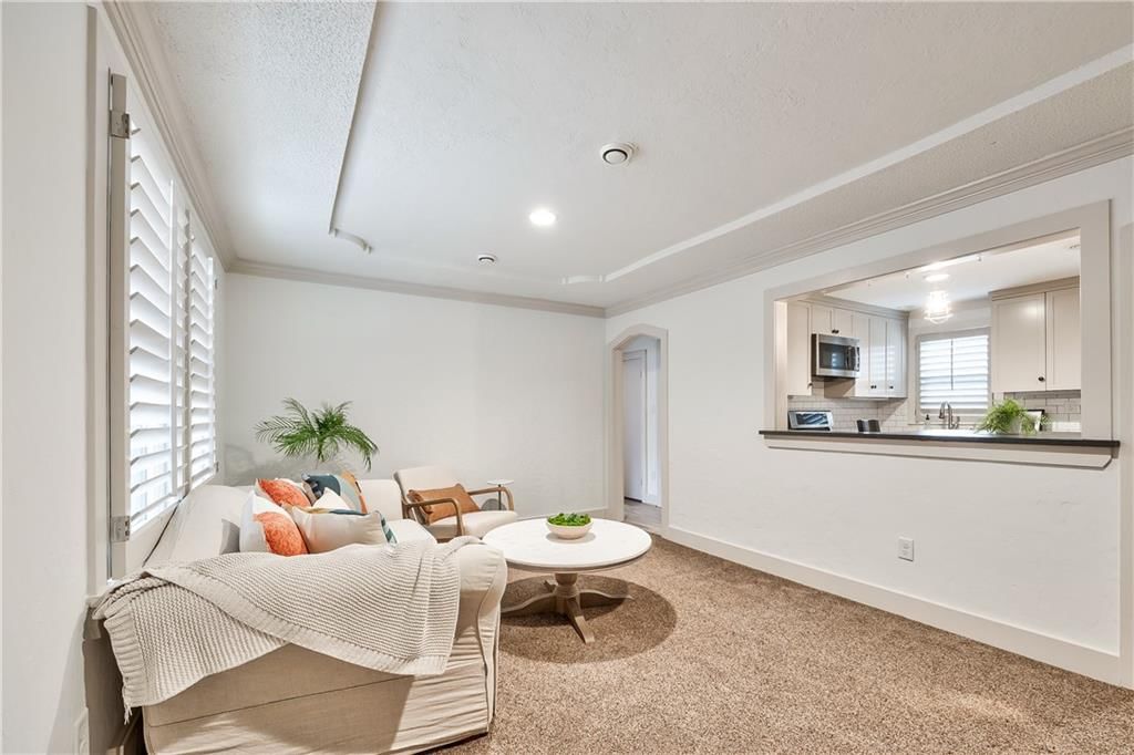 8418 Summit Street — photo 6