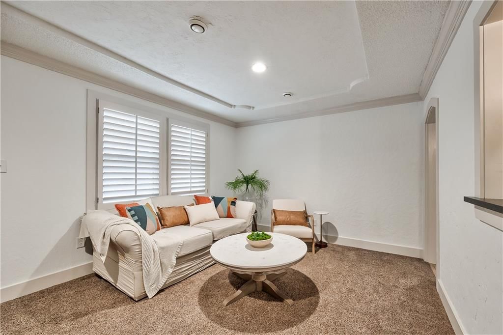 8418 Summit Street — photo 7