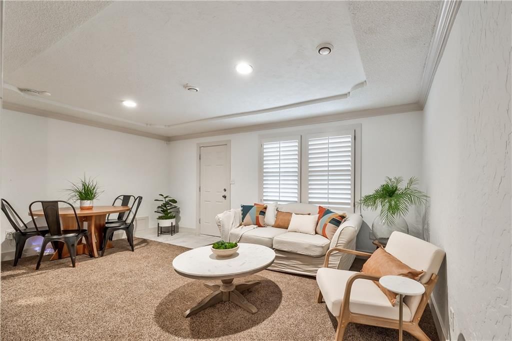 8418 Summit Street — photo 8
