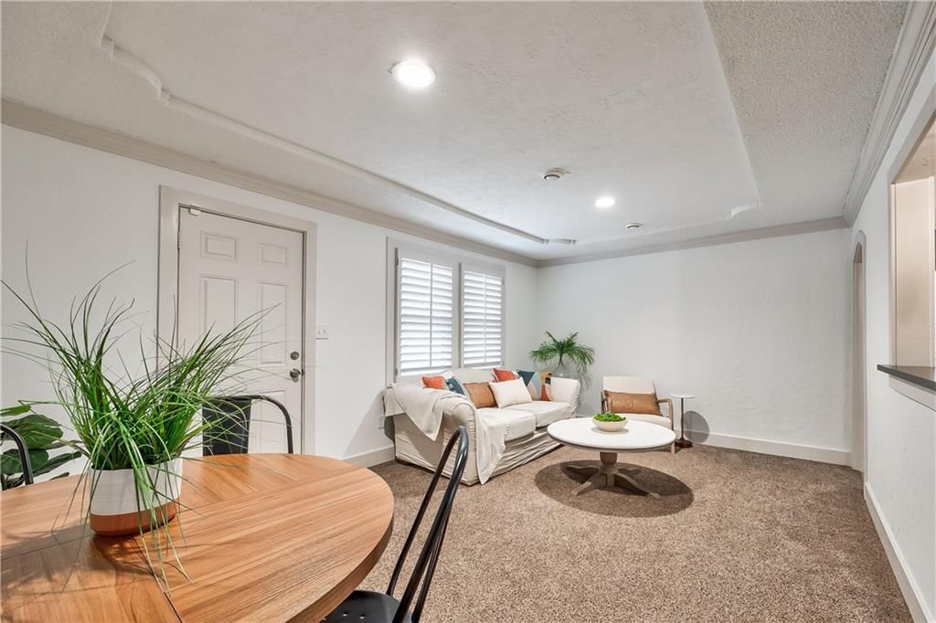 8418 Summit Street — photo 10