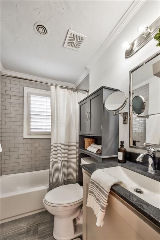 8418 Summit Street — photo 20