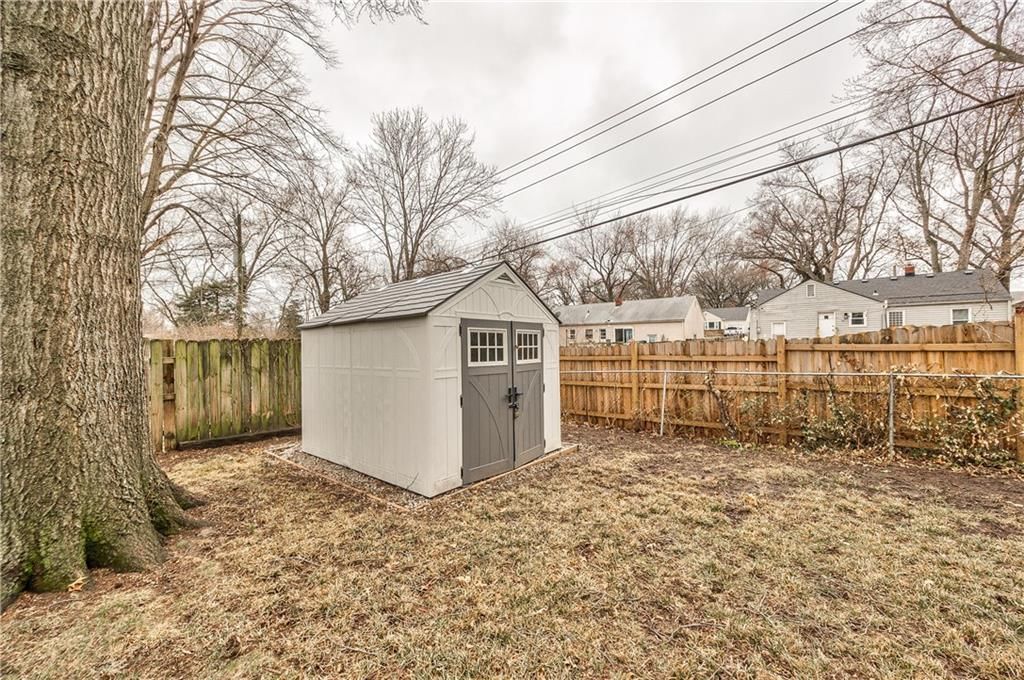 8418 Summit Street — photo 27