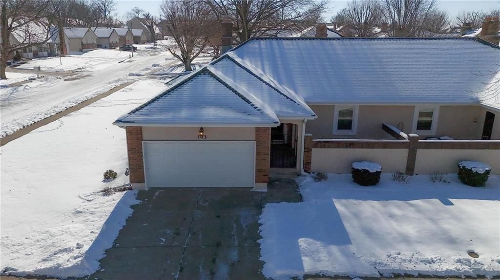 103 SW Hillcrest Lane — photo 5