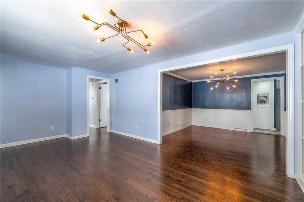 4907 W 70 Terrace — photo 8