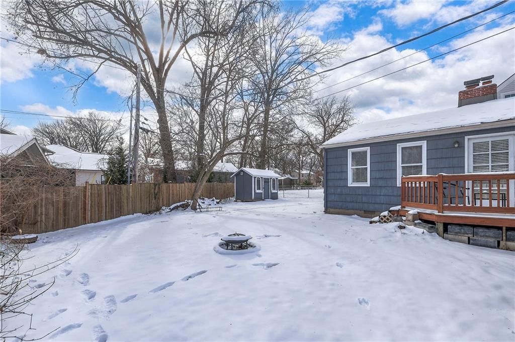 4907 W 70 Terrace — photo 45
