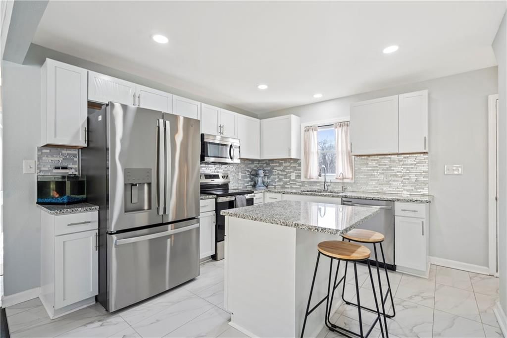 1113 W 25 Terrace S — photo 10