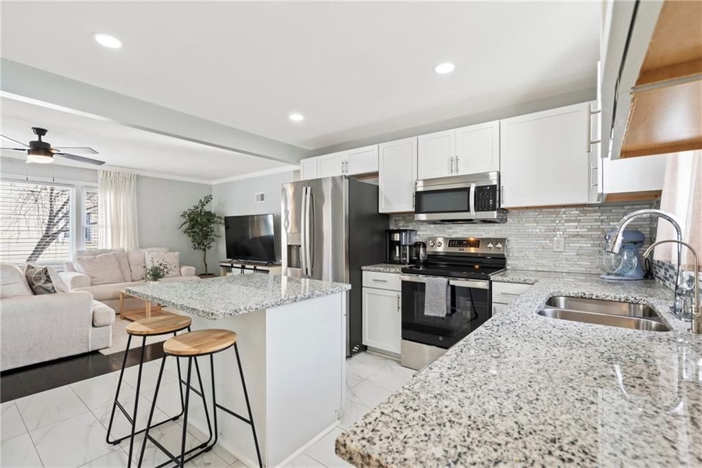 1113 W 25 Terrace S — photo 11