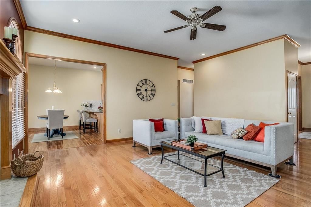 6322 Norwood Court — photo 9