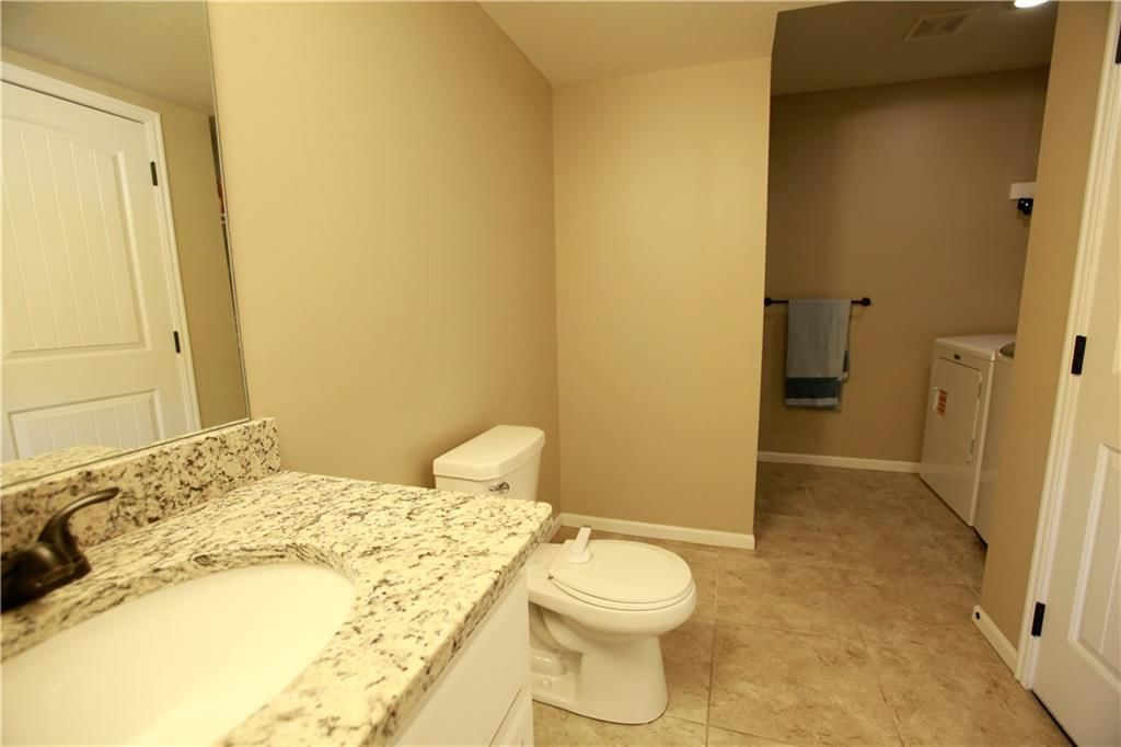 709 Hollis Avenue — photo 31