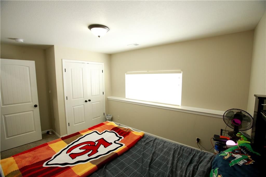 709 Hollis Avenue — photo 39