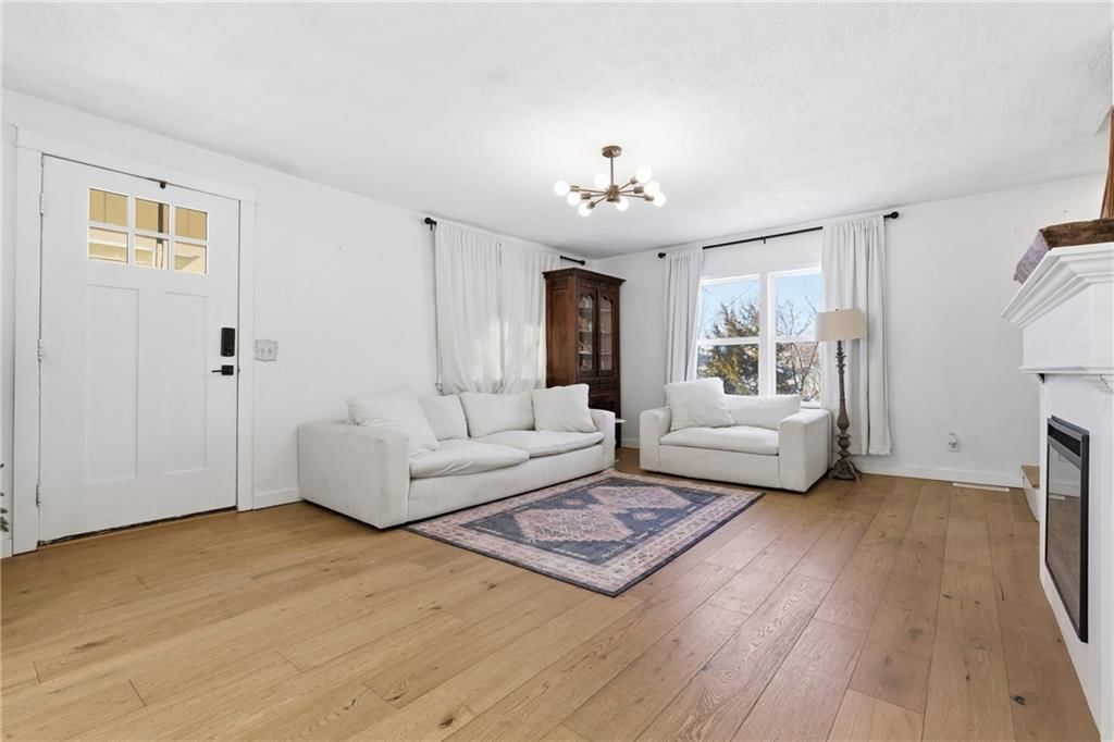 705 N 141st Street — photo 4