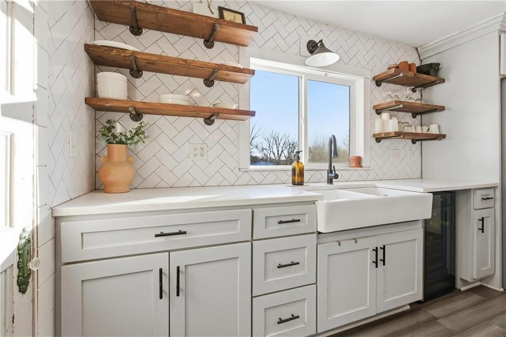 705 N 141st Street — photo 11