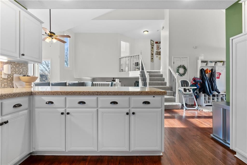 1309 NE Chowning Drive — photo 8