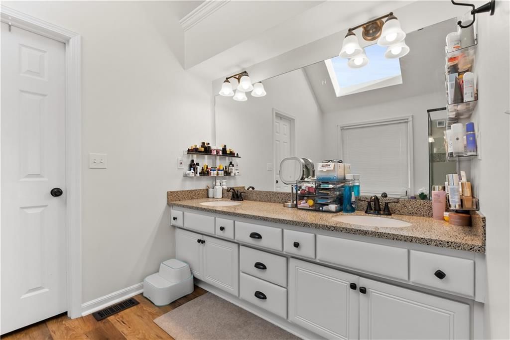 1309 NE Chowning Drive — photo 16