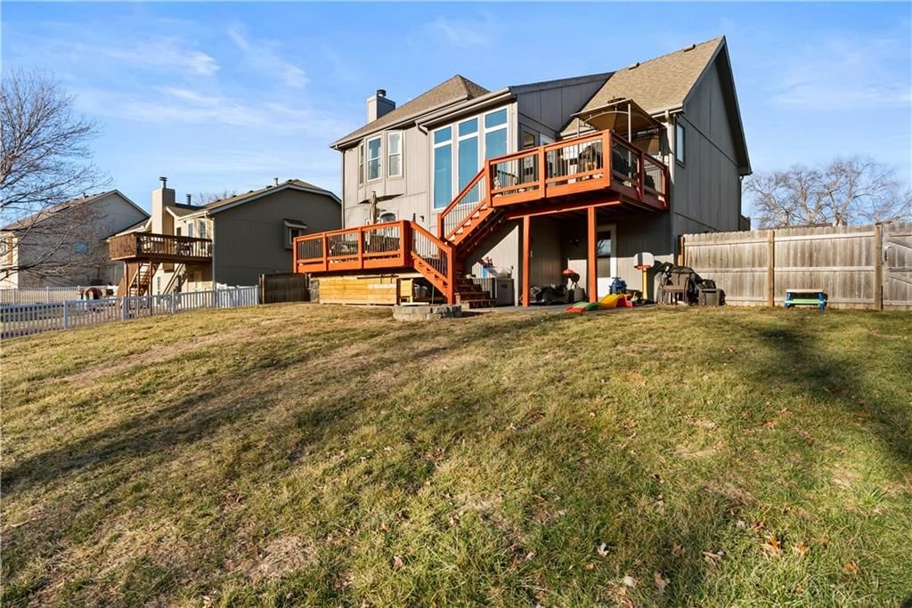 1309 NE Chowning Drive — photo 33