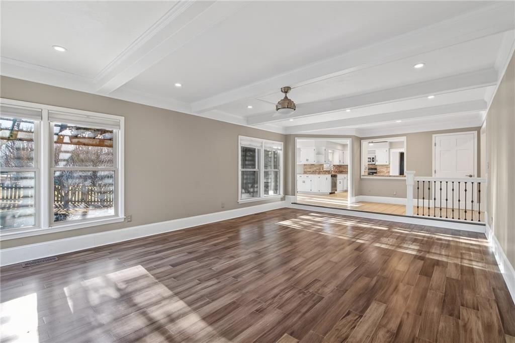 7919 W 116th Terrace — photo 5
