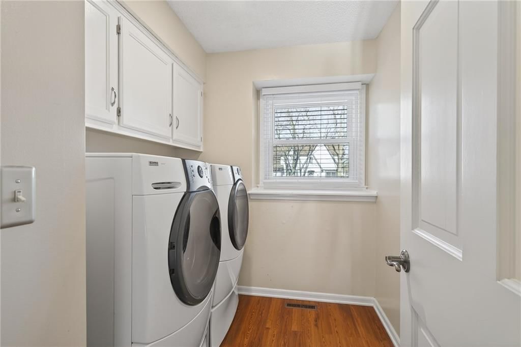 7919 W 116th Terrace — photo 22