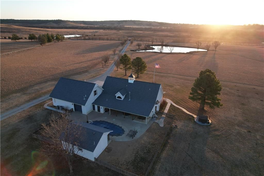 687 CR 3425 Road — photo 13