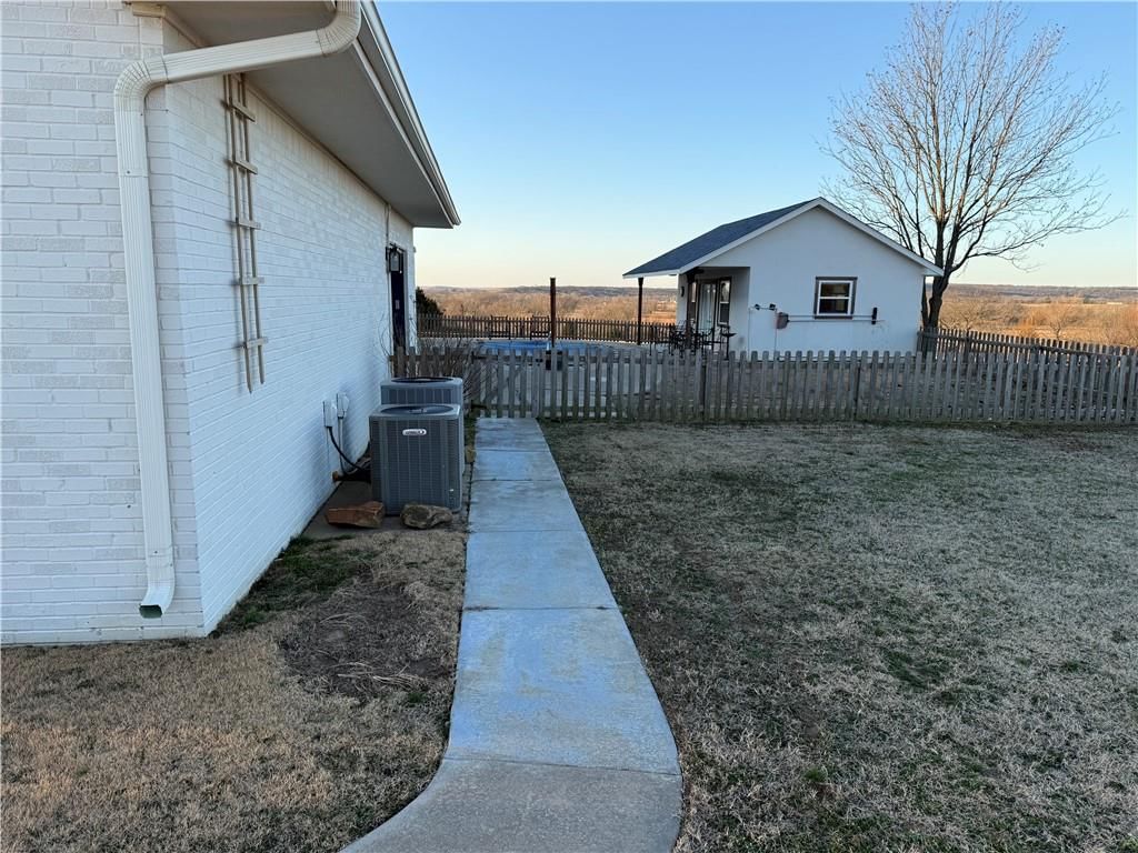 687 CR 3425 Road — photo 45