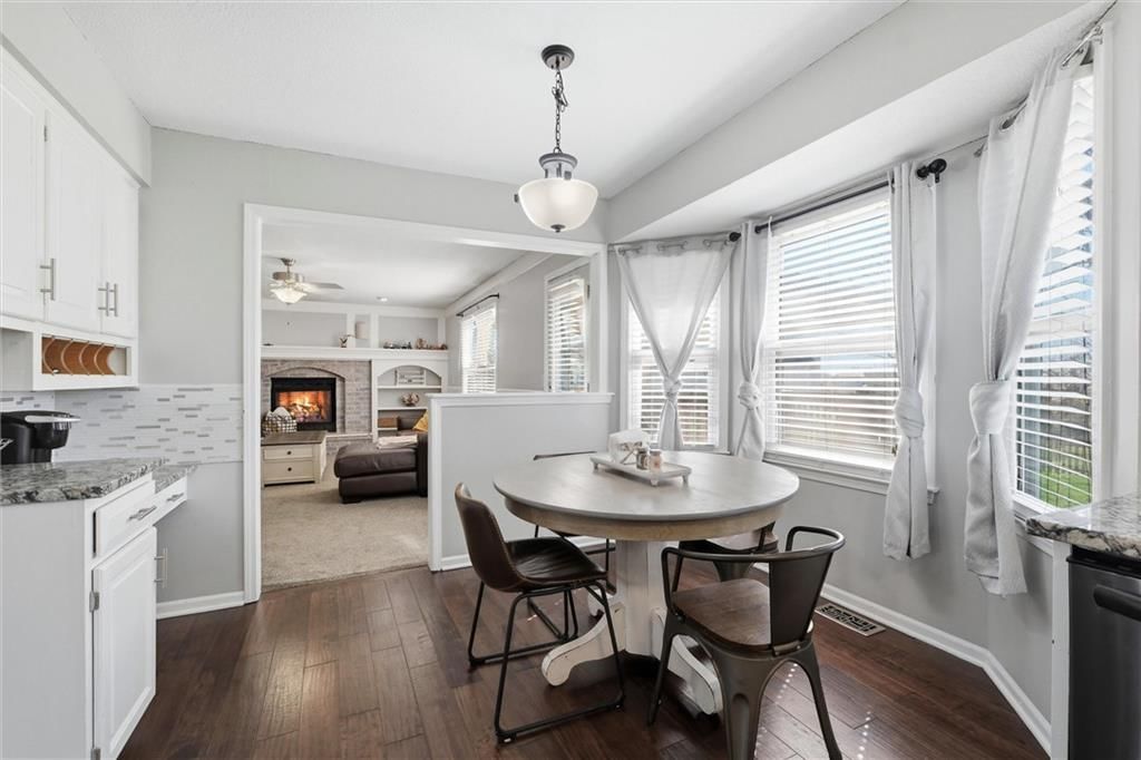 307 N Mesquite Street — photo 11