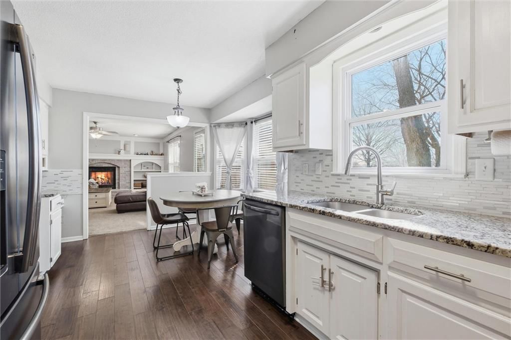 307 N Mesquite Street — photo 12