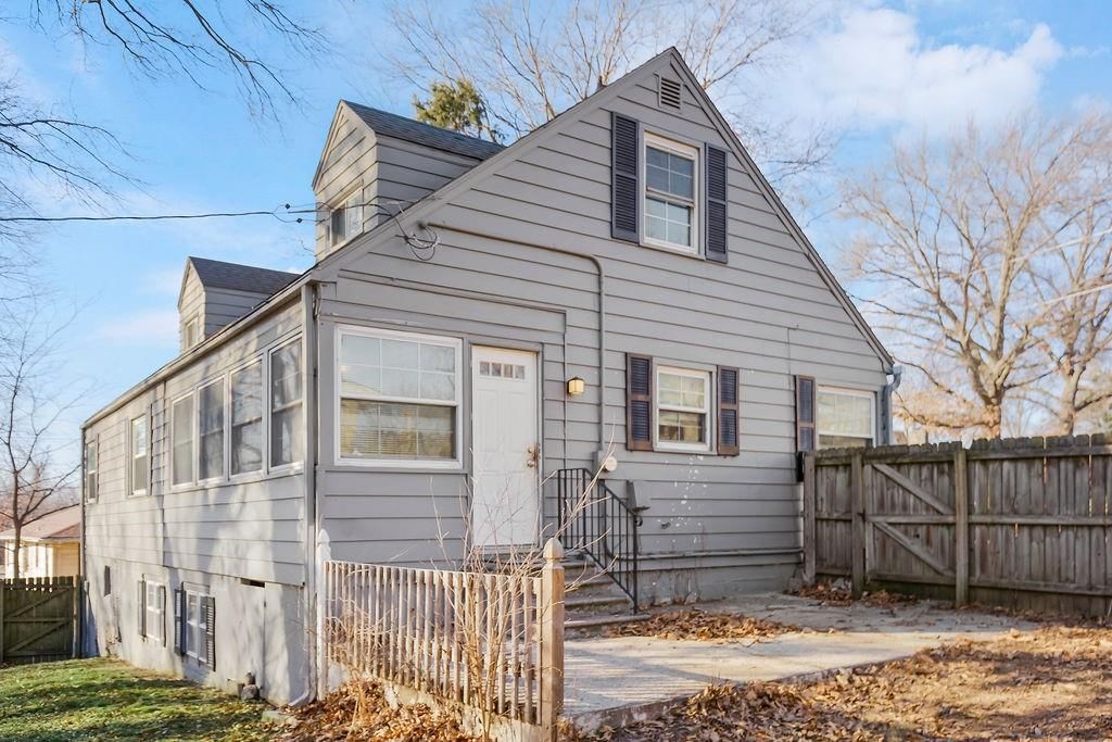 403 NE 61st Terrace — photo 34