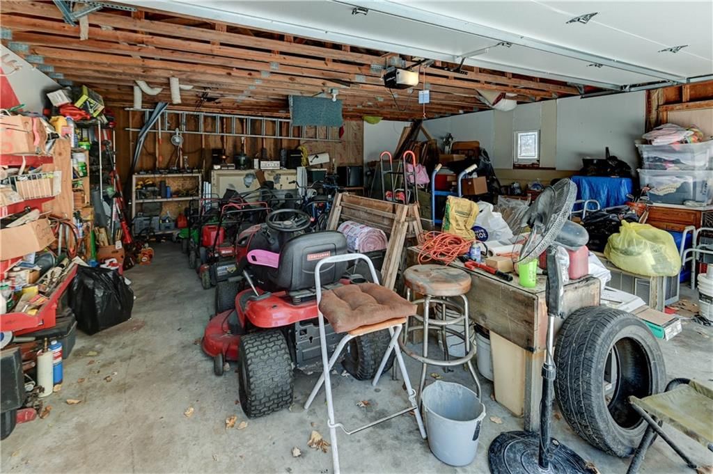 2110 Benton Boulevard — photo 27