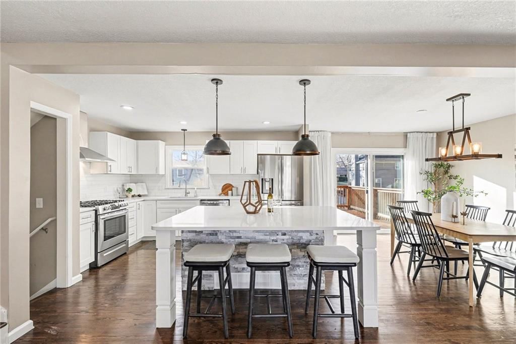 10006 Cedar Street — photo 14
