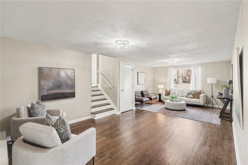 10006 Cedar Street — photo 27