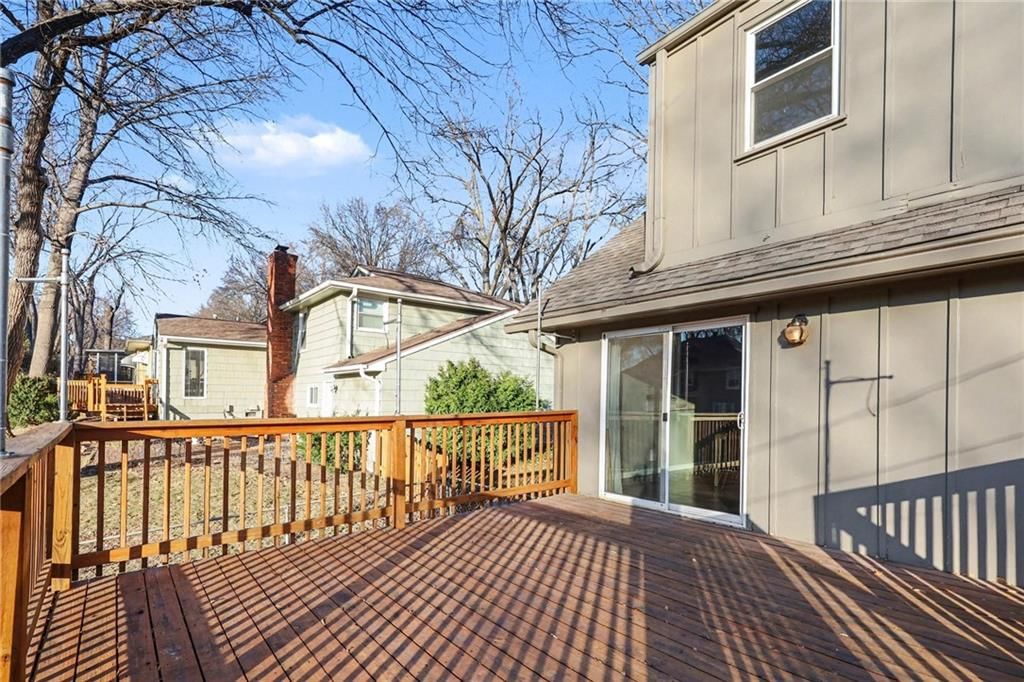 10006 Cedar Street — photo 37
