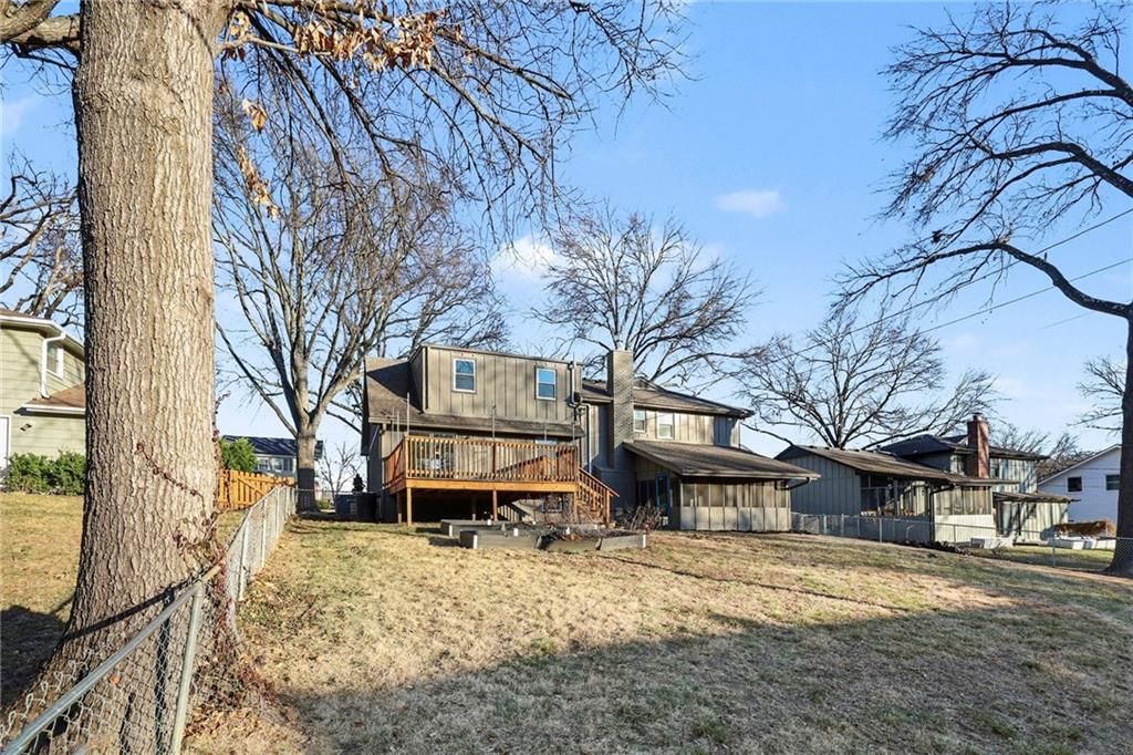 10006 Cedar Street — photo 39