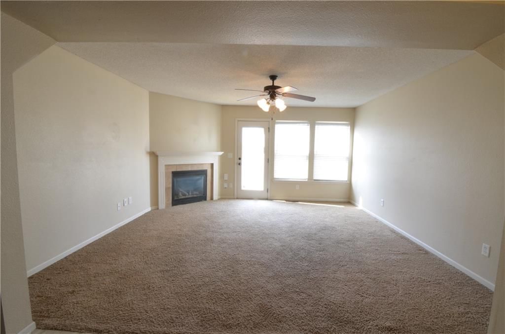 9584 N Main Street — photo 8