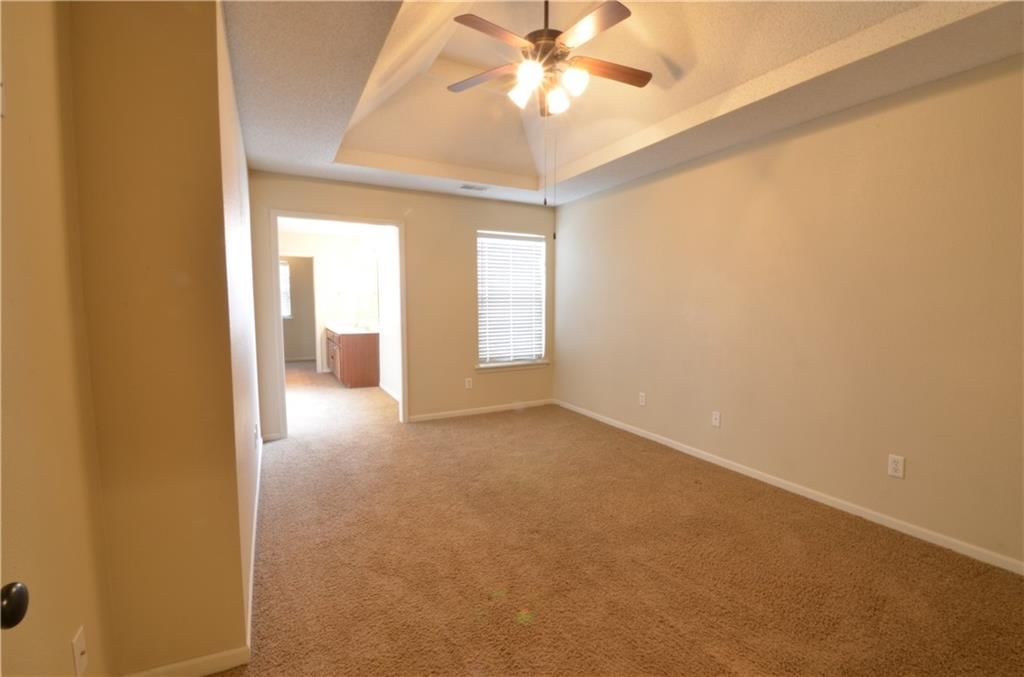 9584 N Main Street — photo 13