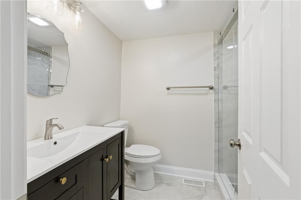 4032 Ruby Avenue — photo 4