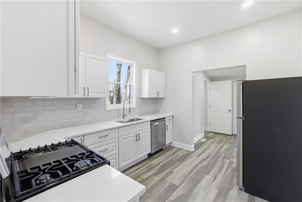 4032 Ruby Avenue — photo 12
