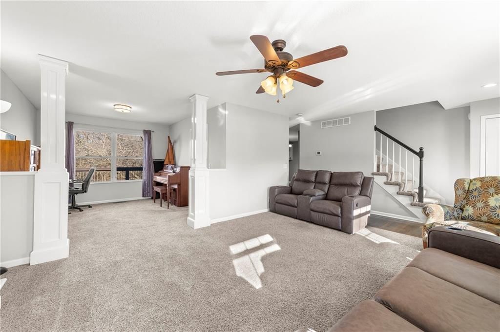 11616 N Charlotte Street — photo 4