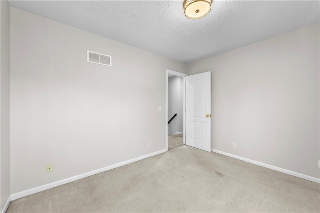 11616 N Charlotte Street — photo 20