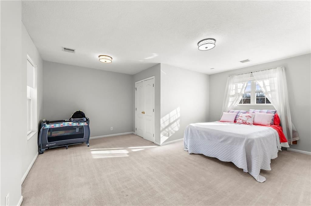 11616 N Charlotte Street — photo 21