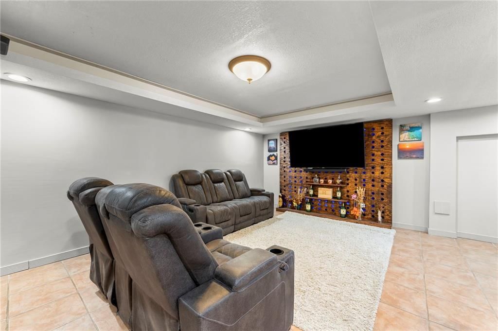 11616 N Charlotte Street — photo 27