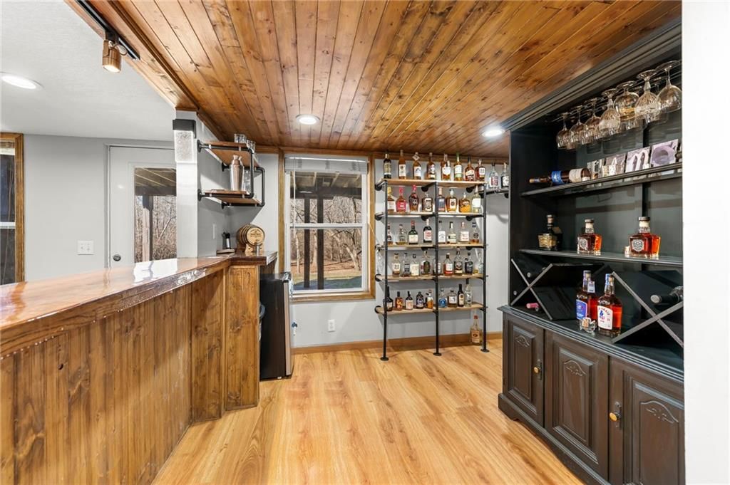 11616 N Charlotte Street — photo 31