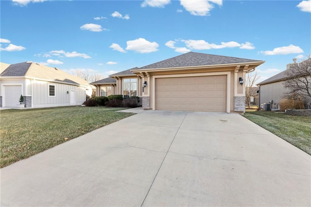 24021 Eagle Court — photo 3