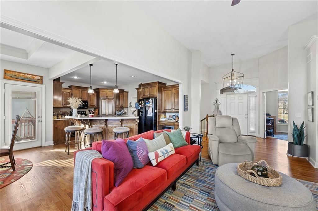 24021 Eagle Court — photo 10