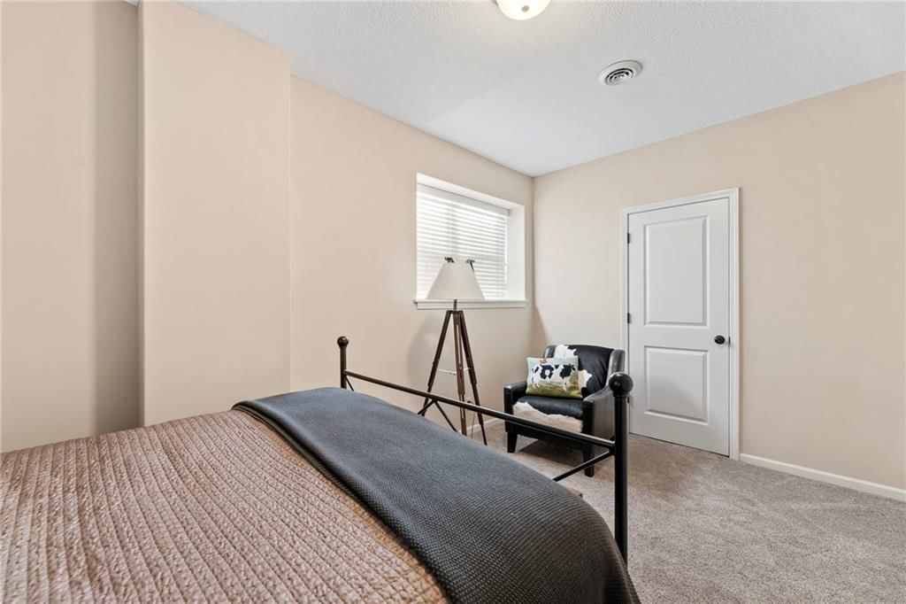 24021 Eagle Court — photo 36