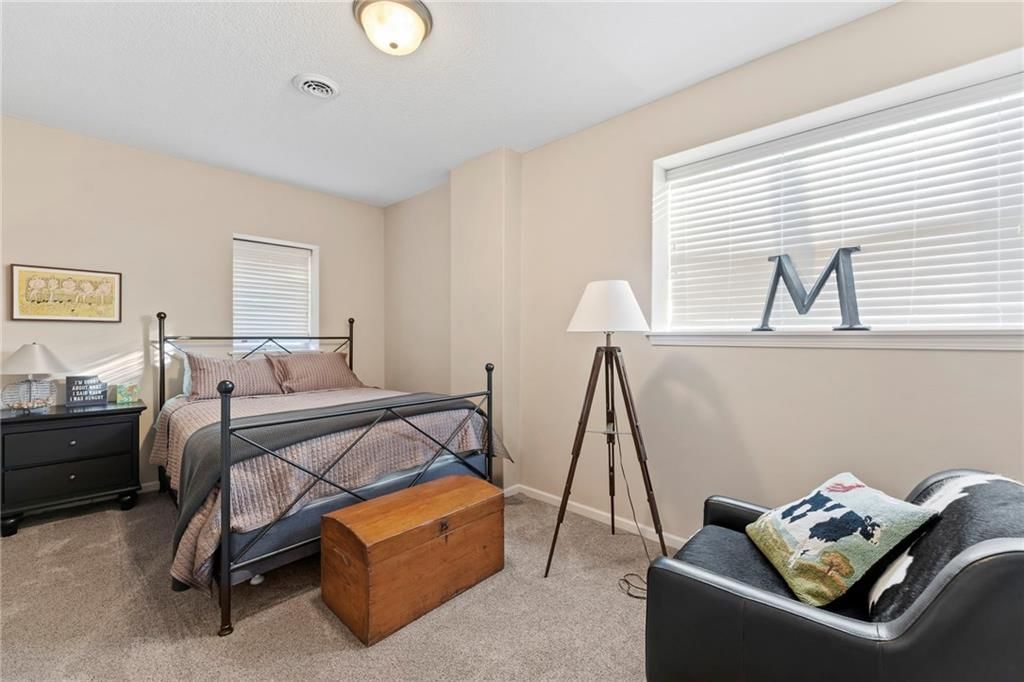 24021 Eagle Court — photo 37