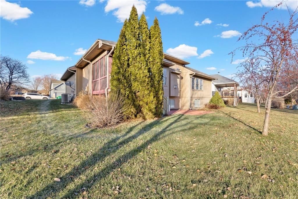 24021 Eagle Court — photo 41
