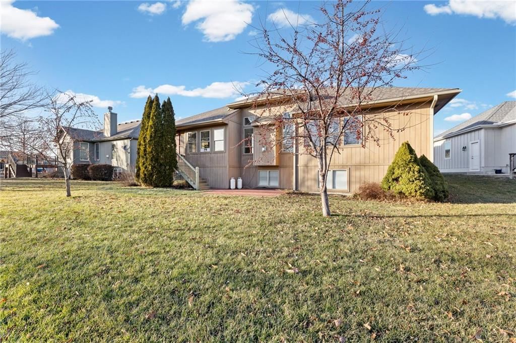 24021 Eagle Court — photo 43