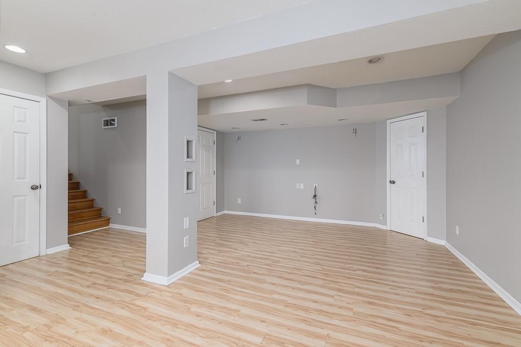11911 N Charlotte Street — photo 17