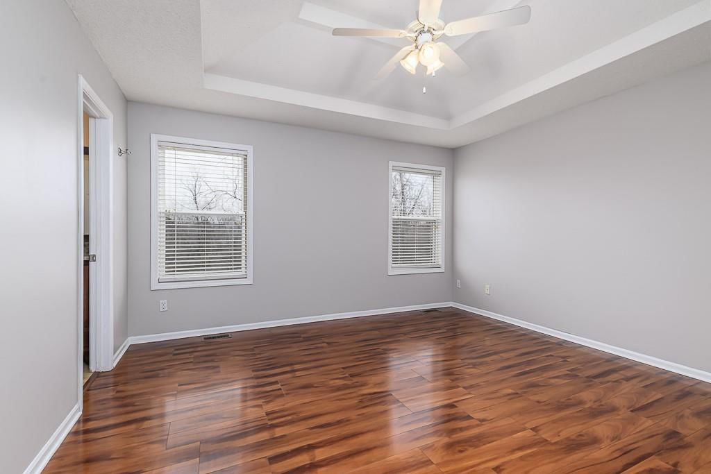 11911 N Charlotte Street — photo 19